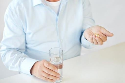 肝受傷易導致身體發(fā)黑 科學飲食與睡眠護肝保健康