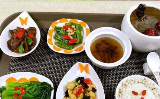 產后第一餐的飲食調養(yǎng)非常重要 月子食譜推薦