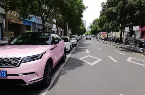 現(xiàn)實(shí)中十拿九穩(wěn)的倒車方法，新手也能一把輕松倒車
