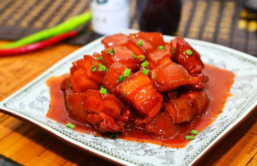 做了幾十年的紅燒肉，唯獨(dú)這個(gè)配方最好吃，不加一滴油，