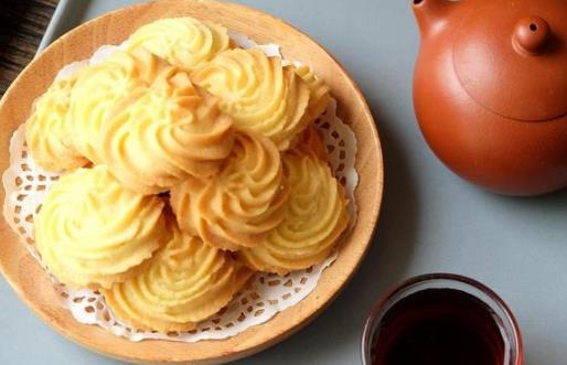 原來曲奇餅干的做法這么簡單，3步就能搞定，香甜酥脆超好
