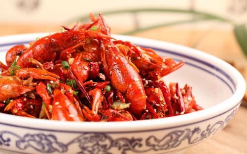 夏季最火爆的小龍蝦，醬料香料配方大公開，在家做出飯店