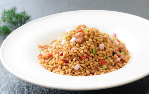 掌握幾個“炒飯”技巧，幫你做好小吃攤，從簡從速的做出