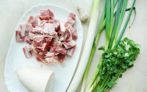 這些食物是危險(xiǎn)名單，孕期需謹(jǐn)慎