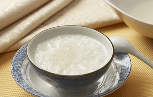 春季飲食調(diào)養(yǎng)的原則和方法 能養(yǎng)生調(diào)養(yǎng)的食物