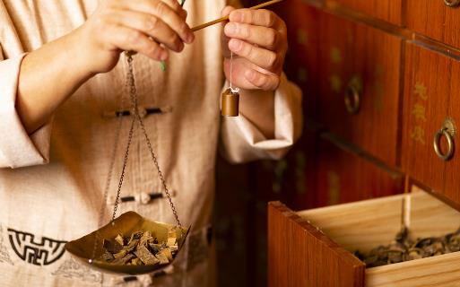 經(jīng)常煲中藥你煲的對嗎？ 可能令藥效減半