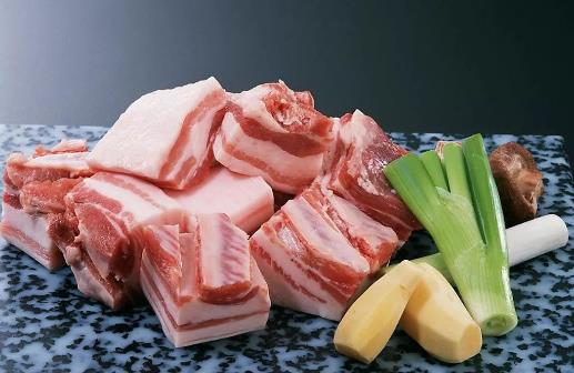 肥豬肉是十大營(yíng)養(yǎng)食物？等等，原研究可不是這么說(shuō)的 