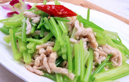吃芹菜能夠排毒清腸？“清腸”可以清宿便？答案可能在你