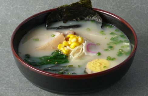 熬骨頭湯時(shí)，添熱水還是添冷水？做飯炒菜，記住這幾個(gè)烹