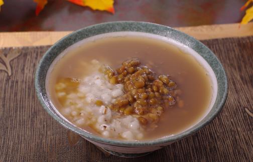 茶水可以泡腳？教你5個(gè)日常養(yǎng)生小秘訣