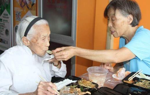 老年人喝湯要謹慎 適合老人喝的五款湯