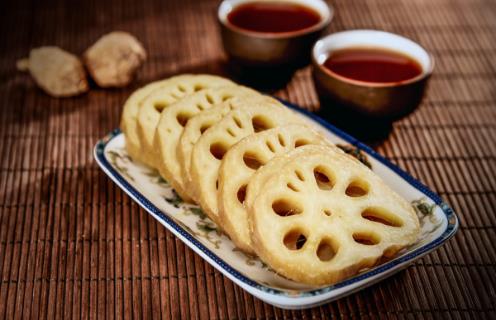 七孔蓮藕和九孔蓮藕，誰的營(yíng)養(yǎng)更高？告訴你煮湯用哪種口