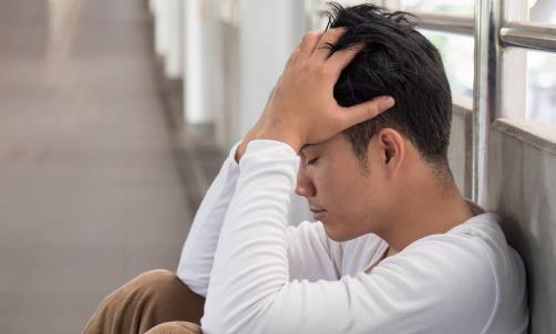 為什么蹲下后站起來(lái)眼前模糊或者眩暈