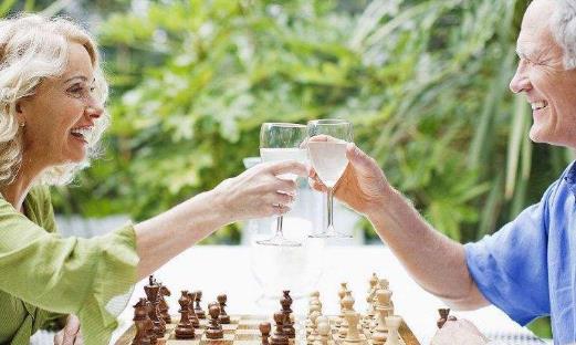 夏天無病三分虛 老年人安然度夏中醫(yī)有妙招