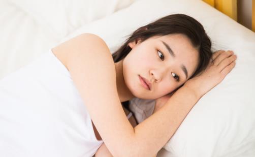 睡覺(jué)時(shí)身體突然抽搐真的是鬼壓身