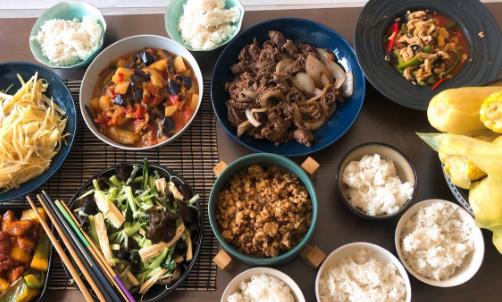 晚餐吃不對(duì)，疾病來(lái)排隊(duì)！遠(yuǎn)離肥胖、三高、癌癥……就得