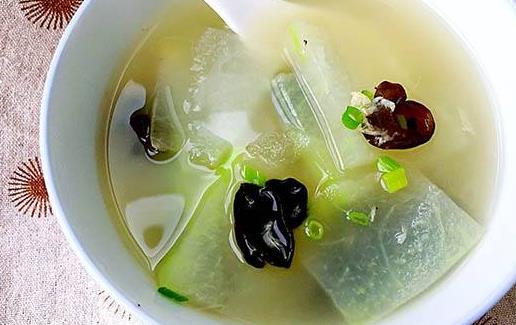 利用冬瓜減肥 減肥消脂滋潤(rùn)皮膚還能美容養(yǎng)顏