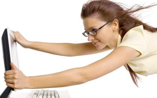 電腦族眼部保持滋潤 教你三個秘方護(hù)眼方法