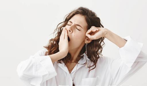 睡眠不足的5個(gè)信號(hào) 睡眠不足會(huì)帶來(lái)的危害