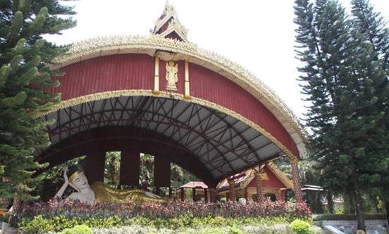旅游出國(guó)去哪里?小眾獨(dú)特神圣小勐拉 讓你感受異域情