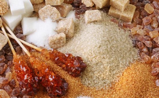 含糖飲料比含糖食物更有害！吃糖太多有啥壞處？