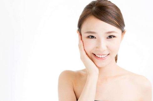 北京彤美整形醫(yī)院桂行軍科普：哪個季節(jié)適合做手術？