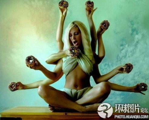 外國(guó)猛女又來(lái)啦-瘋狂的外國(guó)女人的牛叉搞笑熱圖