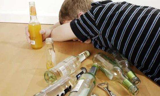 脂肪肝的6個病因 保護(hù)肝臟的6個關(guān)鍵點(diǎn)