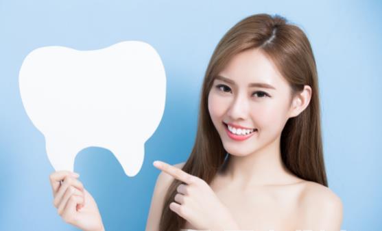 吃個(gè)不停，如何保護(hù)牙齒？