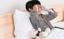 西安普瑞眼科提醒您：疫情宅家，孩子異物入眼應(yīng)該怎么處理？