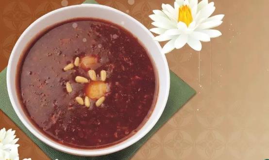 常見腫瘤患者的七大飲食誤區(qū) 高價(jià)吃抗癌食品是錯誤的