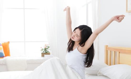 立春養(yǎng)生從伸懶腰開(kāi)始 揭秘伸懶腰讓人舒服的原因