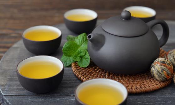 喝茶能達到保暖養(yǎng)生的功效 養(yǎng)生茶補足氣血增免疫