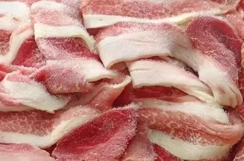 不同類型的肉冷凍保存時間不同，吃僵尸肉有危害嗎，如何辨別